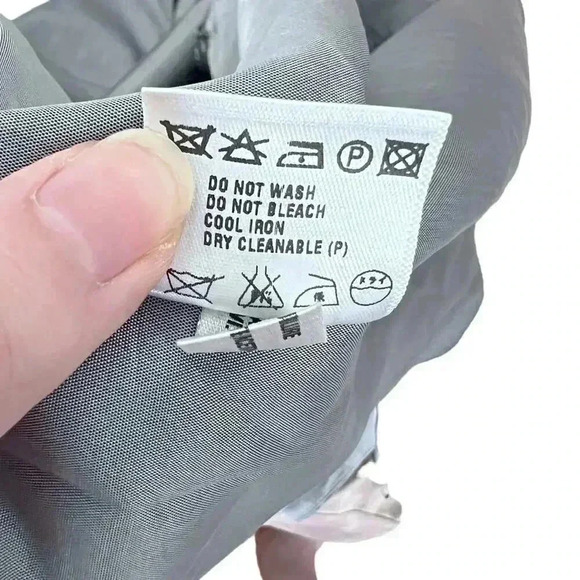 SOLD Vintage Escada Grey Wool and Silk Pencil Skirt Women's Size 16 US Office - Picture 9 of 10